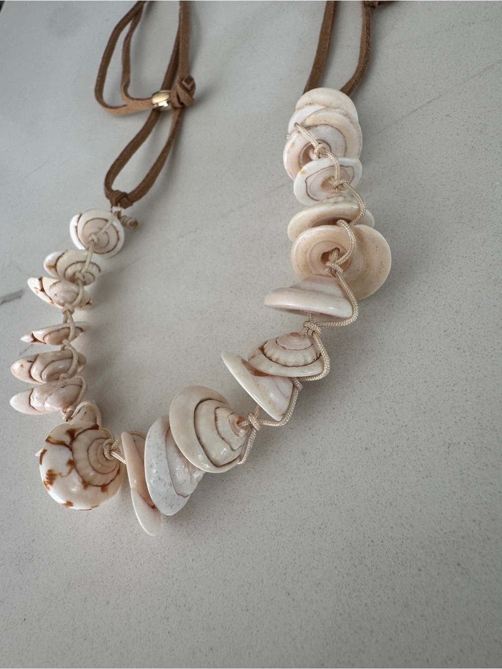 Free People Cream Shell Strand Necklace with Natural Shell Accents NWT - Picture 3 of 7